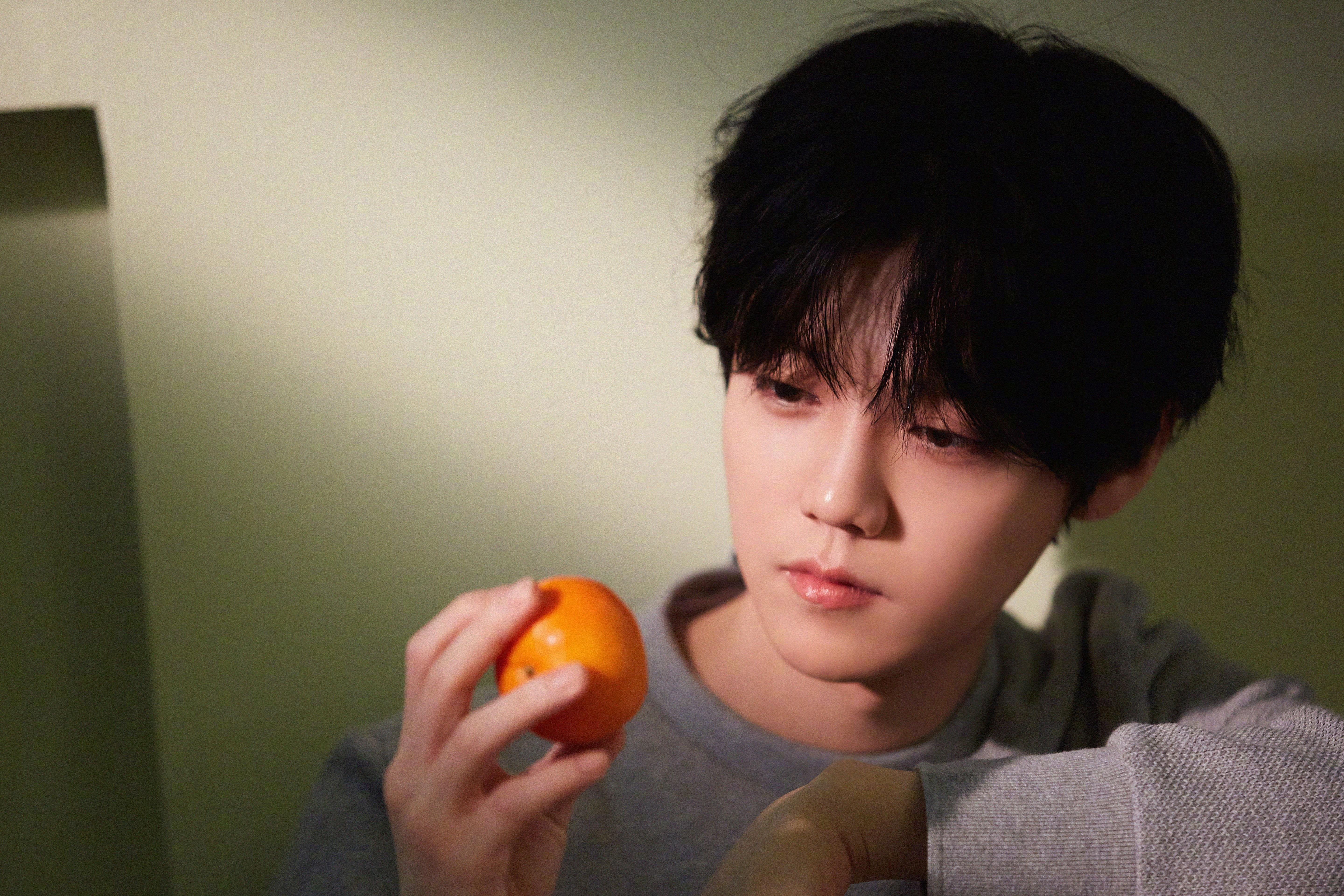 布克制胜一球点燃美加墨之夜，篮球与足球的跨界传奇