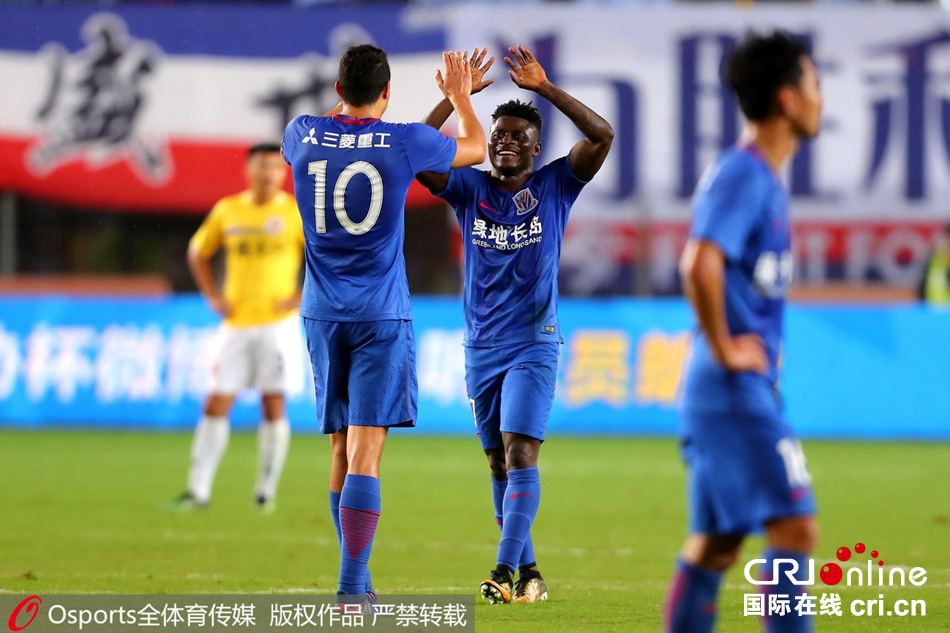 上海绿地队闯入国际赛事半决赛
