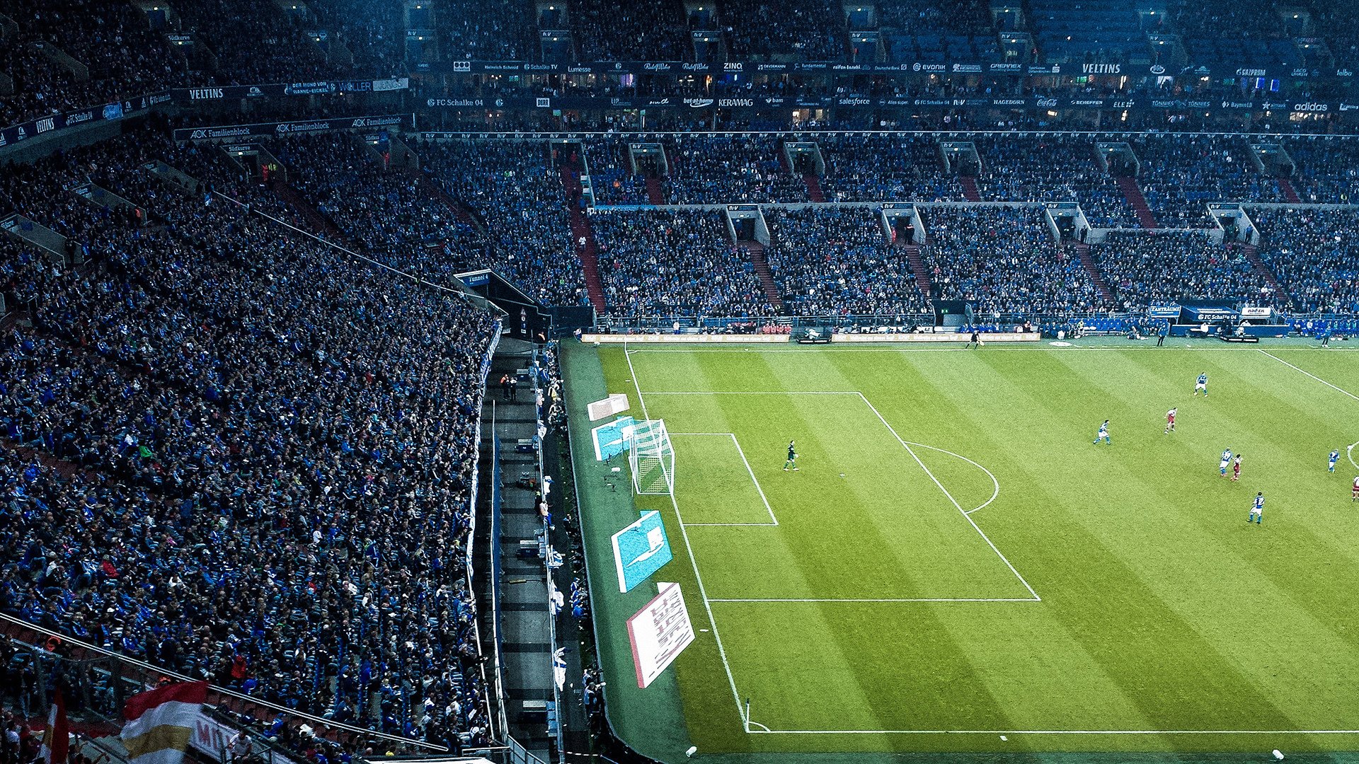 伊布式传奇再现！哥伦比亚斩落芬兰背后，那个拉满评分的赛后启示